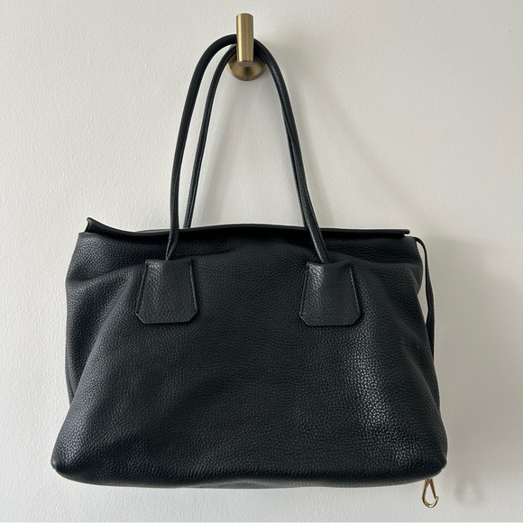 Burberry London Baynard Calfskin Black Pebbled Leather Handbag - Picture 5 of 10